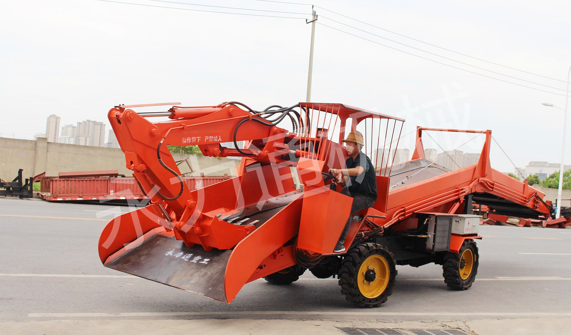 8.21 轮皮 操作侧方水印.jpg 8.21 轮皮 操作侧方水印.jpg