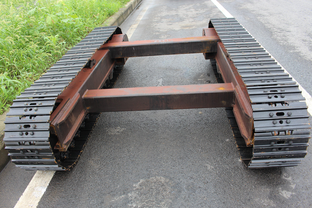 履带.jpg 履带.jpg